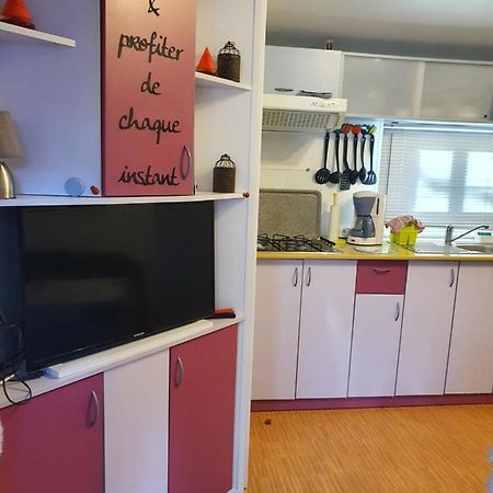 Hôtel Rose 27 à Aups Extérieur photo